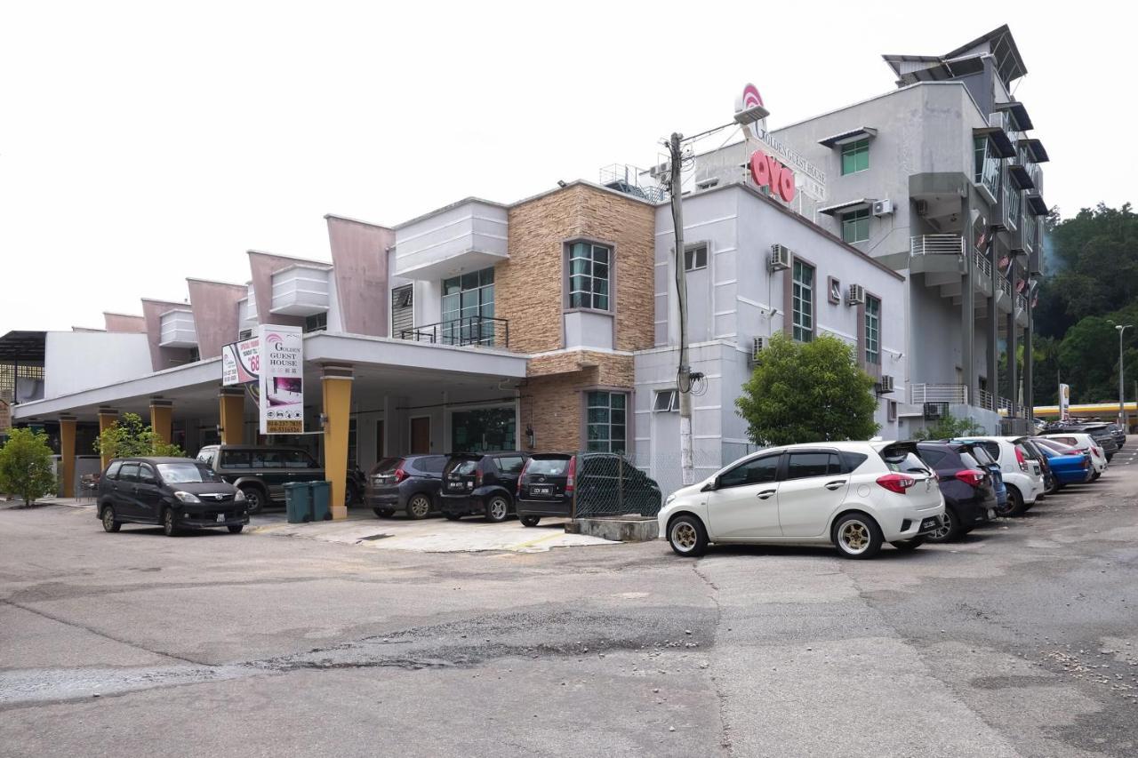 Super Oyo 89930 Golden Guest House Kuantan Luaran gambar